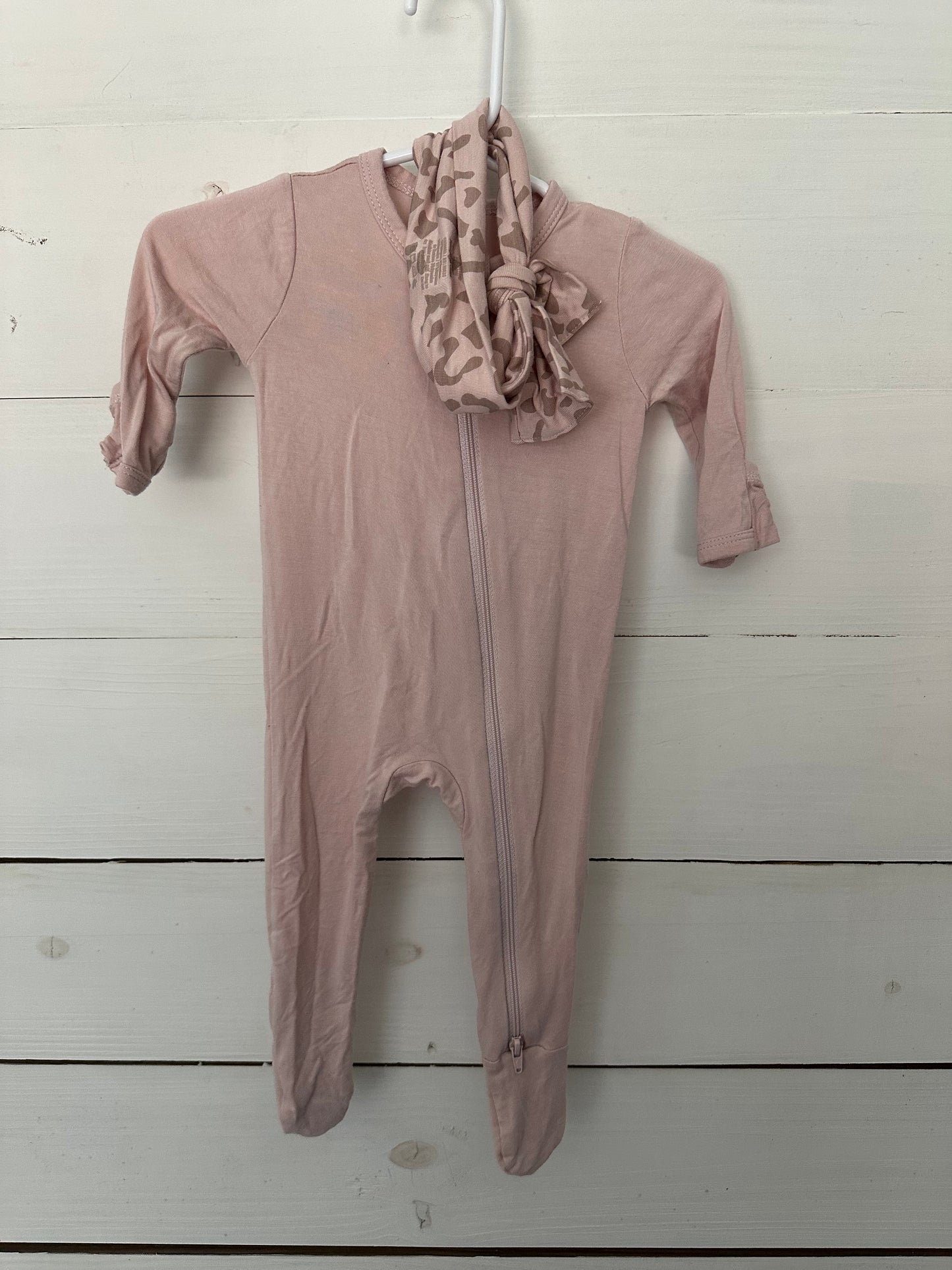 Ktye Dusty Pink Jammies with matching bow