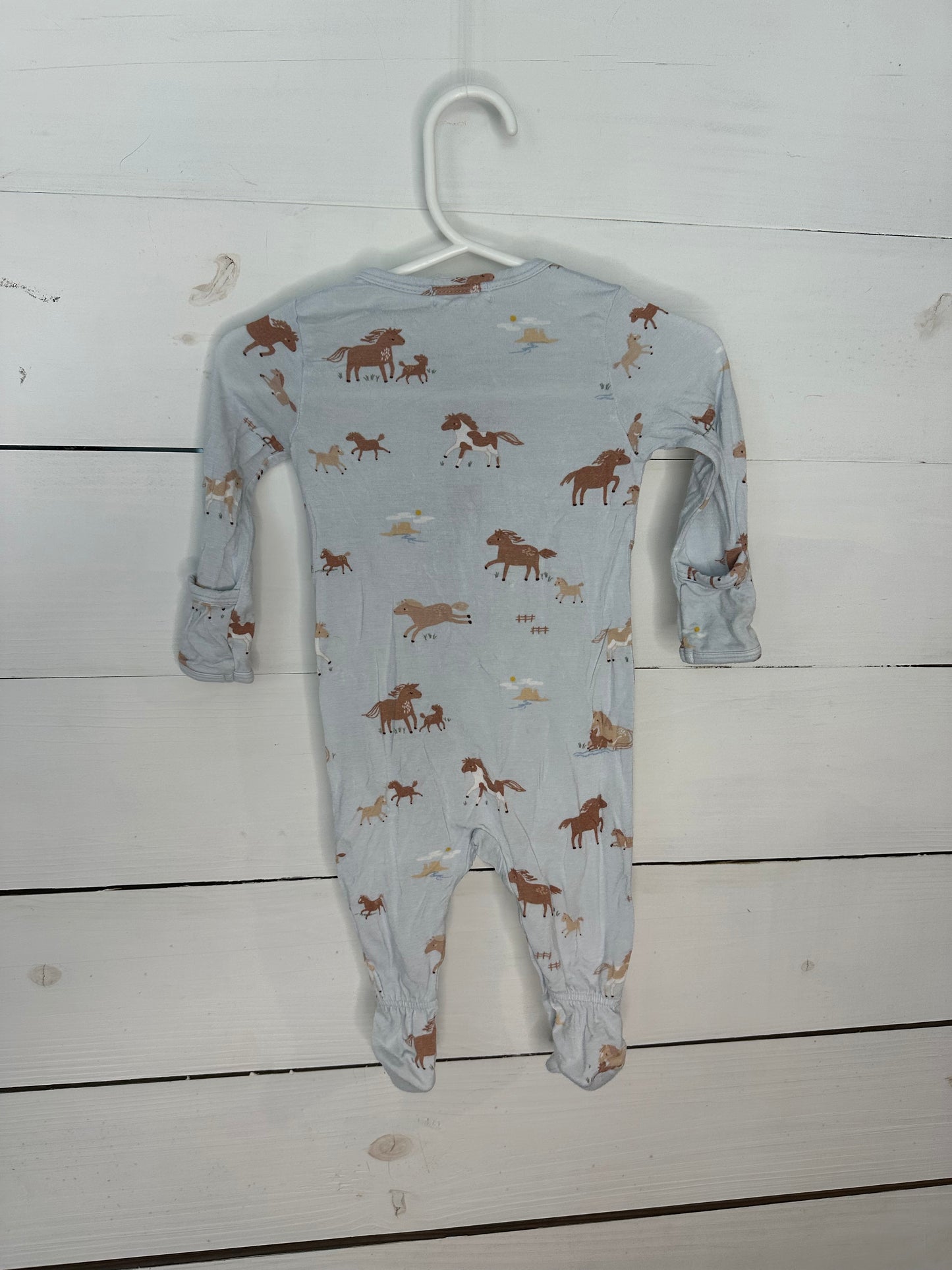 0-3M - Angel Dear Horse Jammies