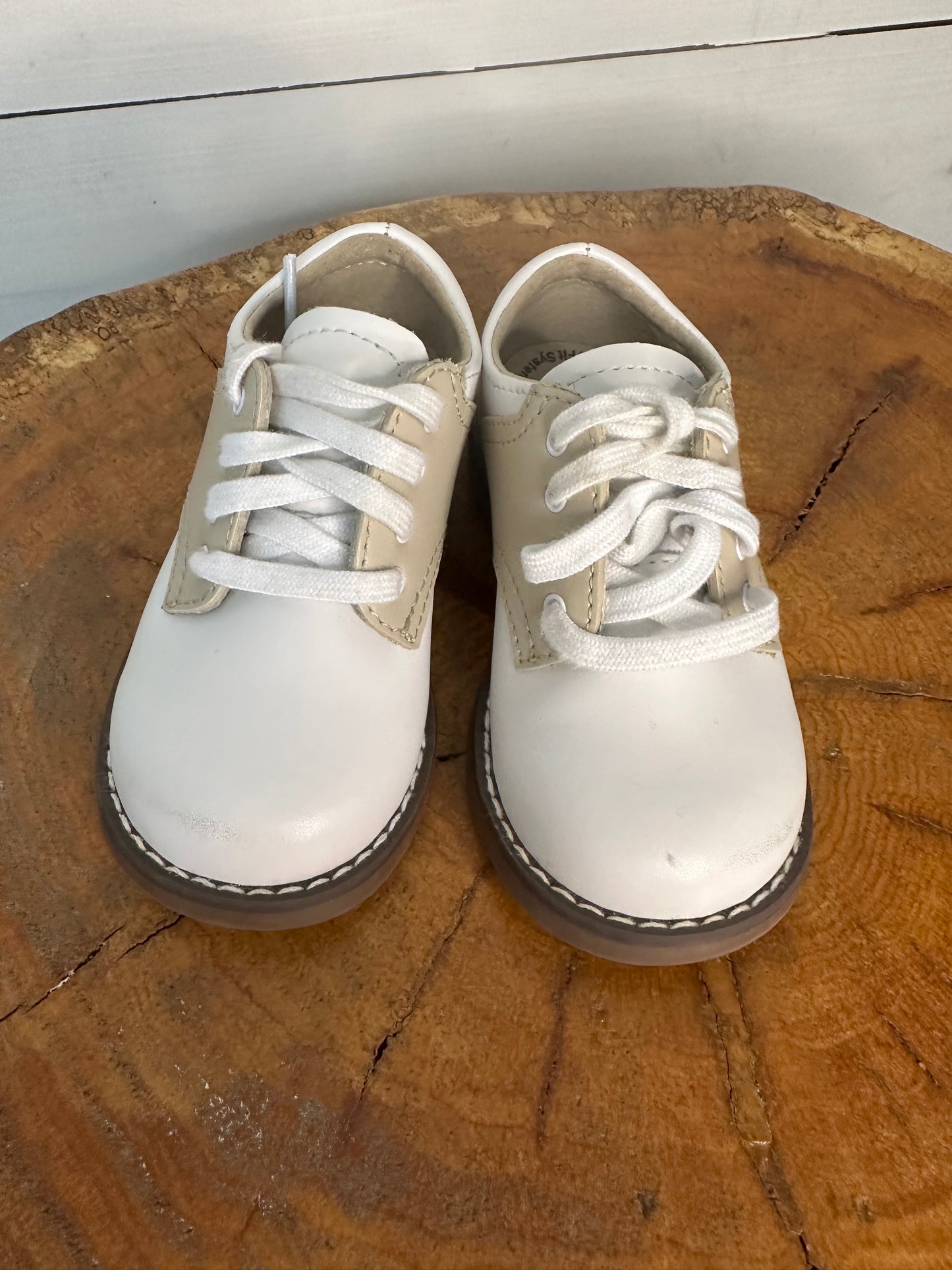 6 - Footmate Saddle Shoes - Taupe and White