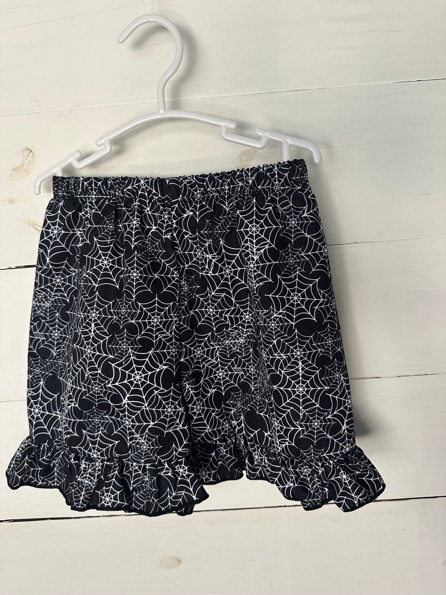 4T - Magic Kingdom Boutique Mickey Mouse Spider and Bow Shirt and Matching Ruffle Shorts