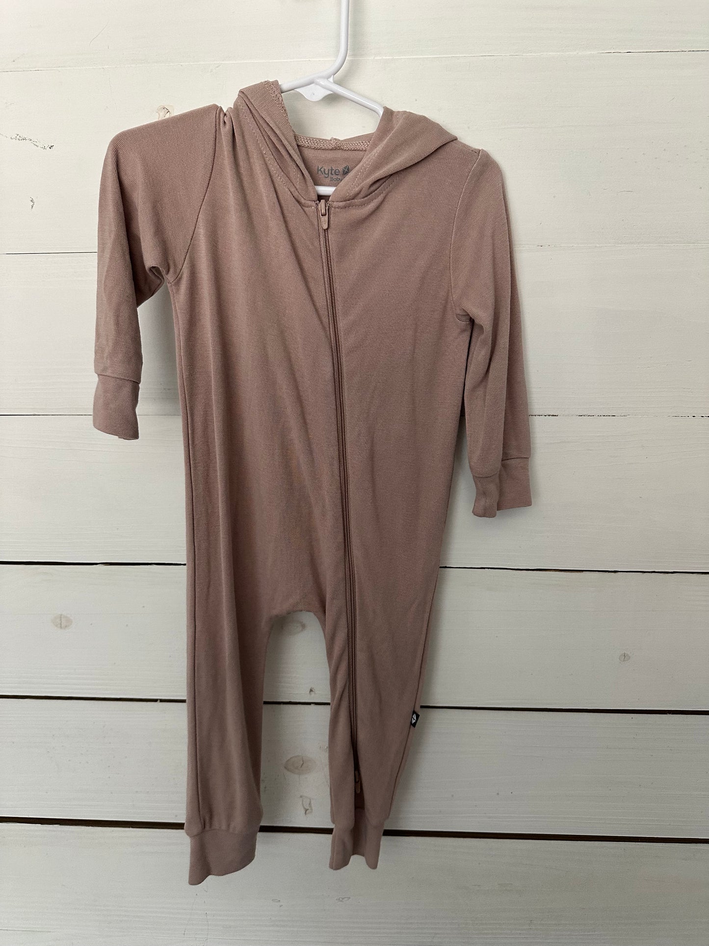 Kyte Baby Taupe Zip Up Romper with Hood