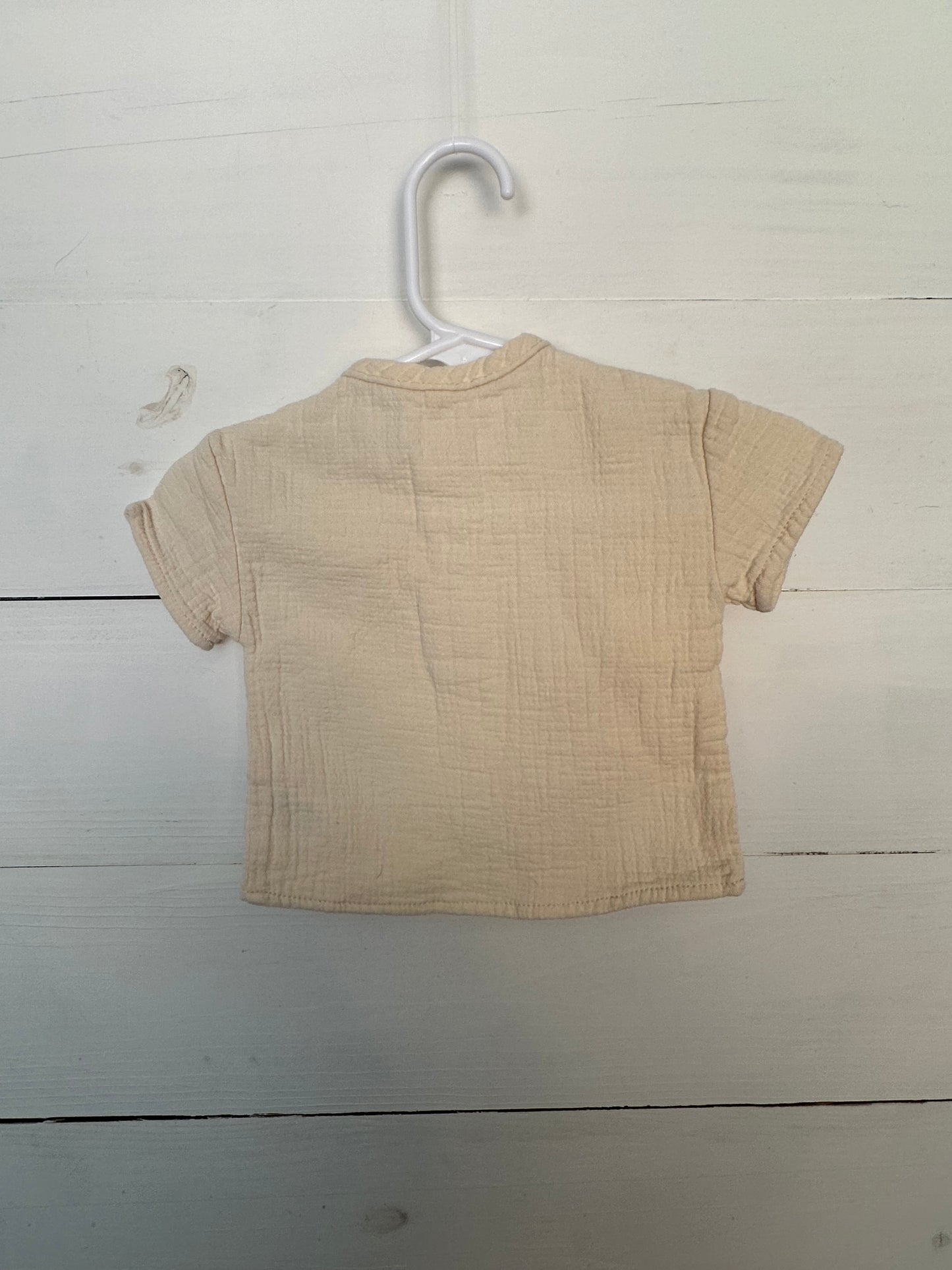 0-3 M Quincy Mae Gauze Shirt with buttons