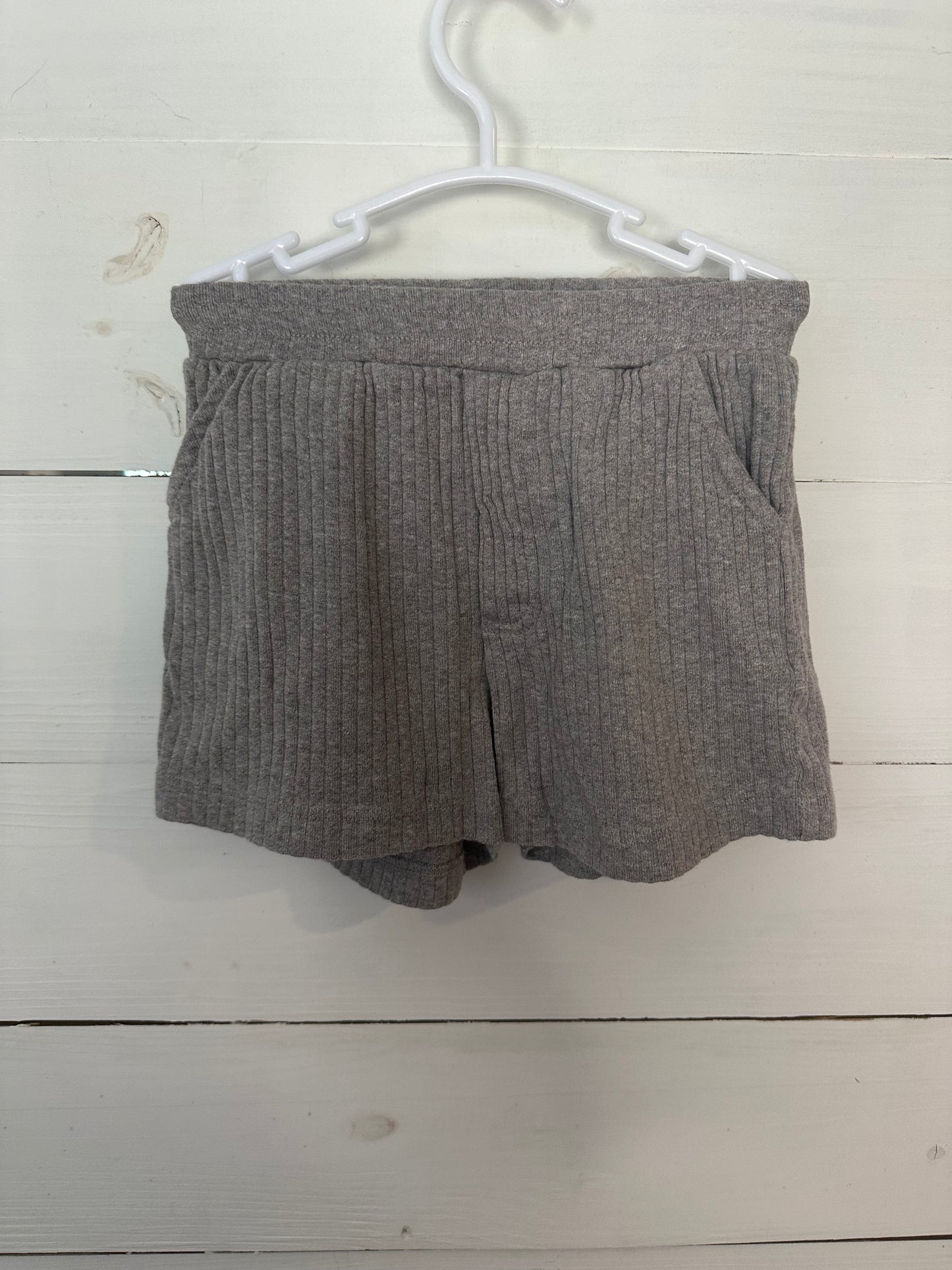 4T - Kate Quin Grey Ribbed Shorts & Matching Tank