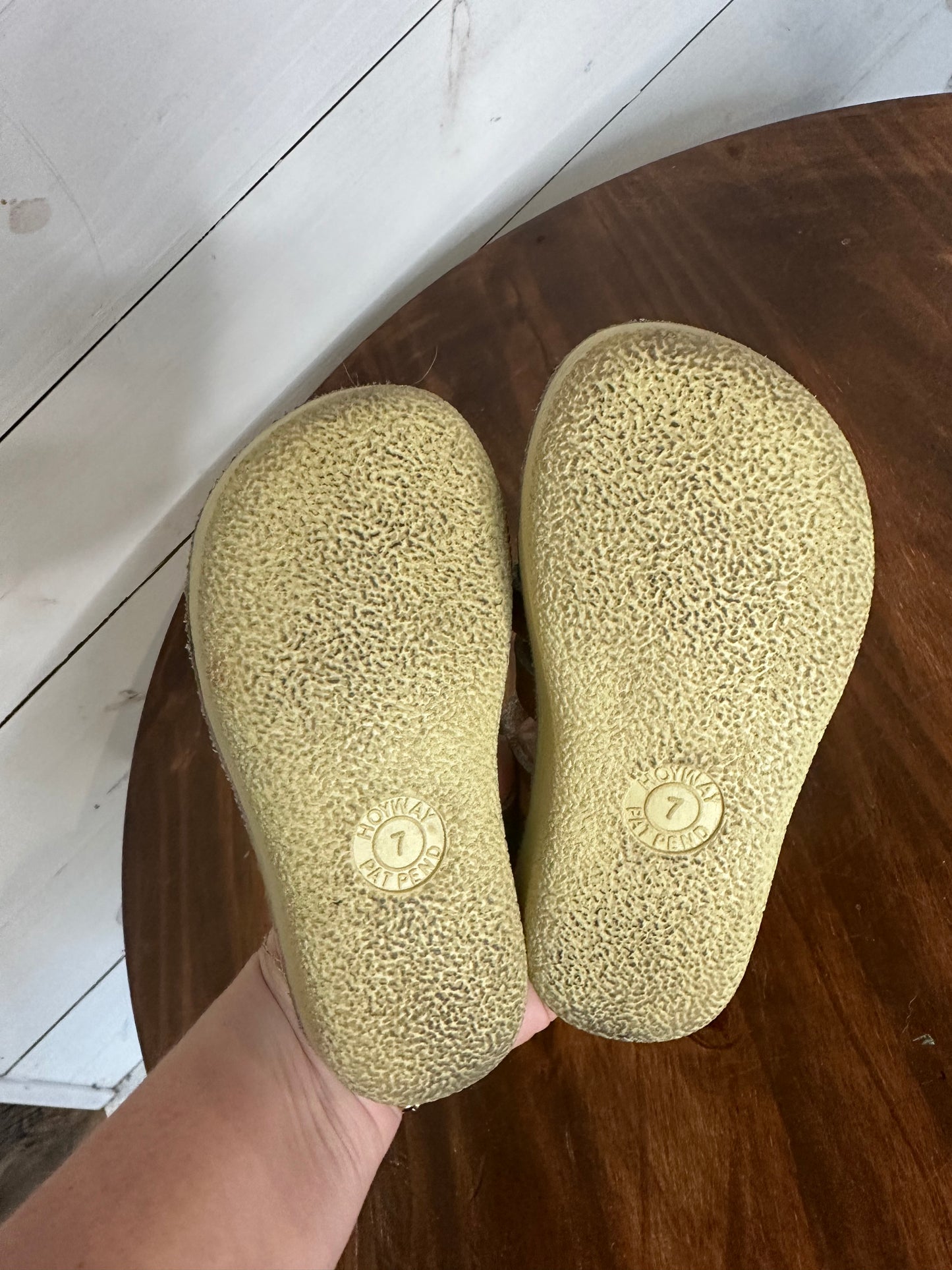 7 - Sun- San Brown Leather Closed Toe Sandals