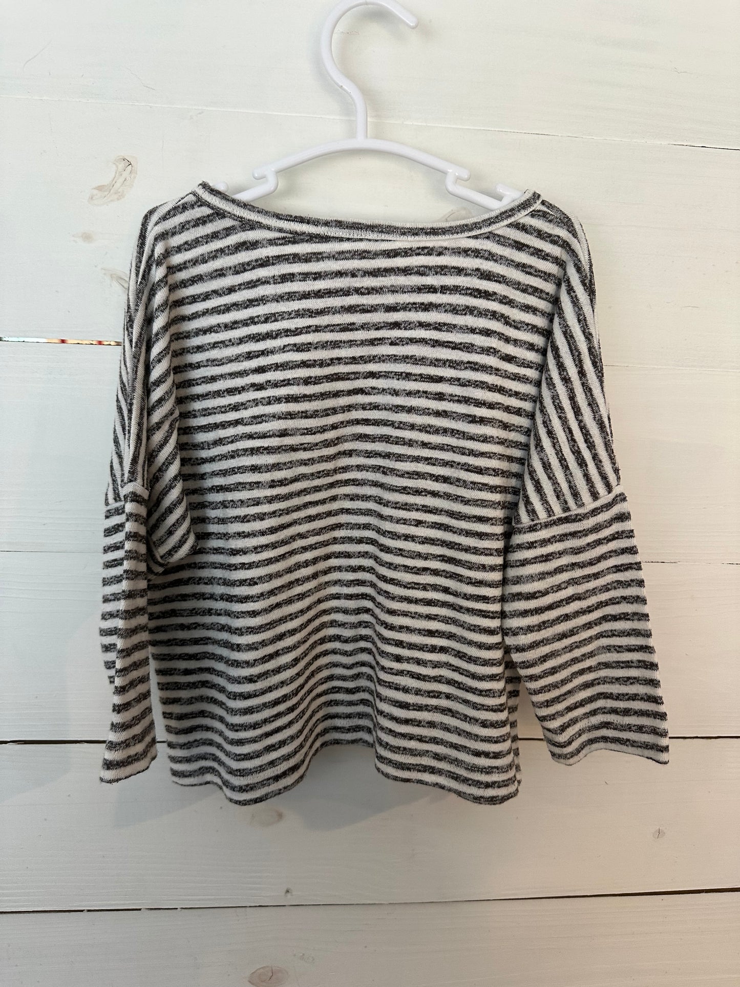 2-3t - Rylee & Cru Grey Striped Shirt