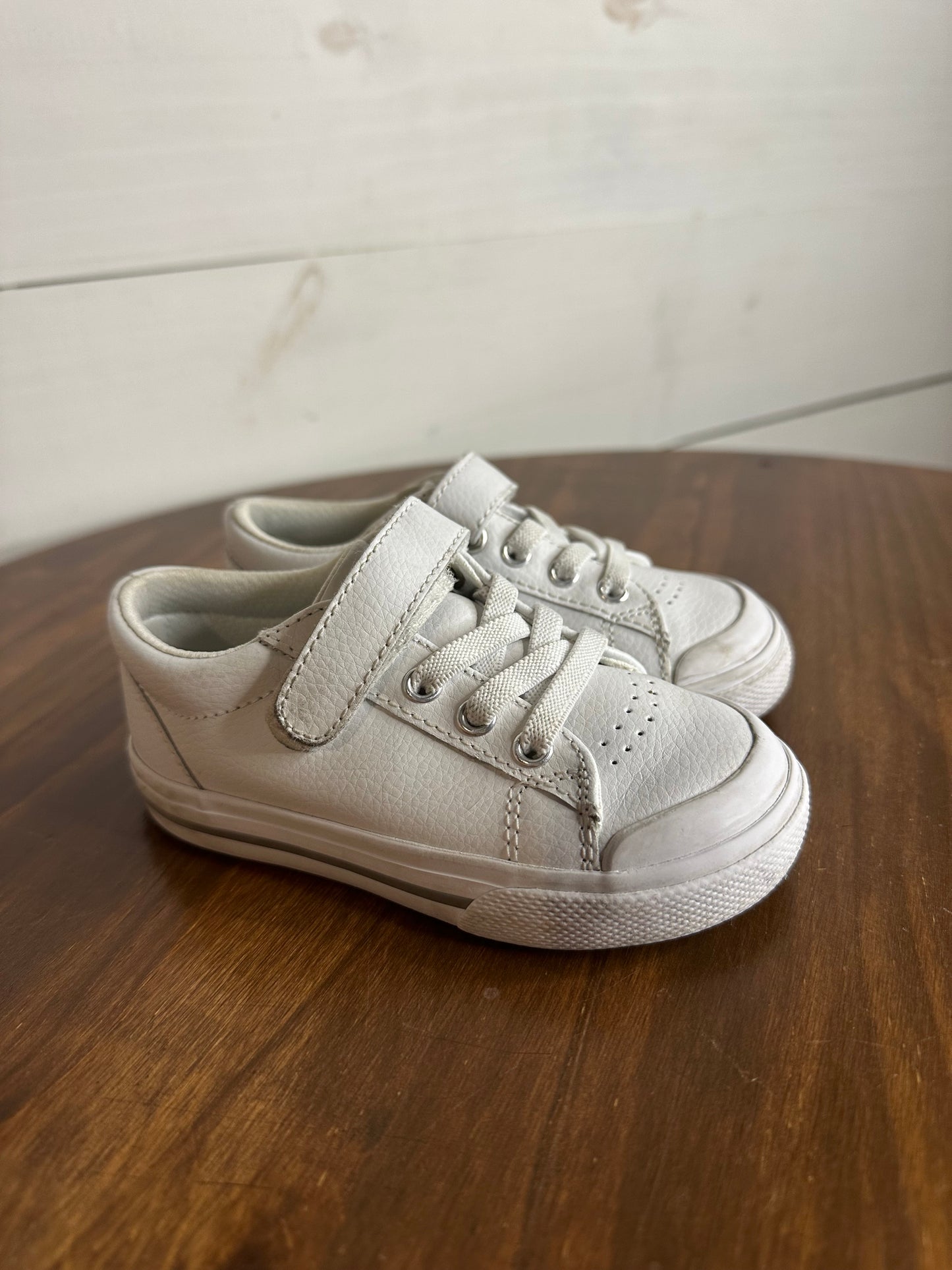 6- Footmates - White Sneakers