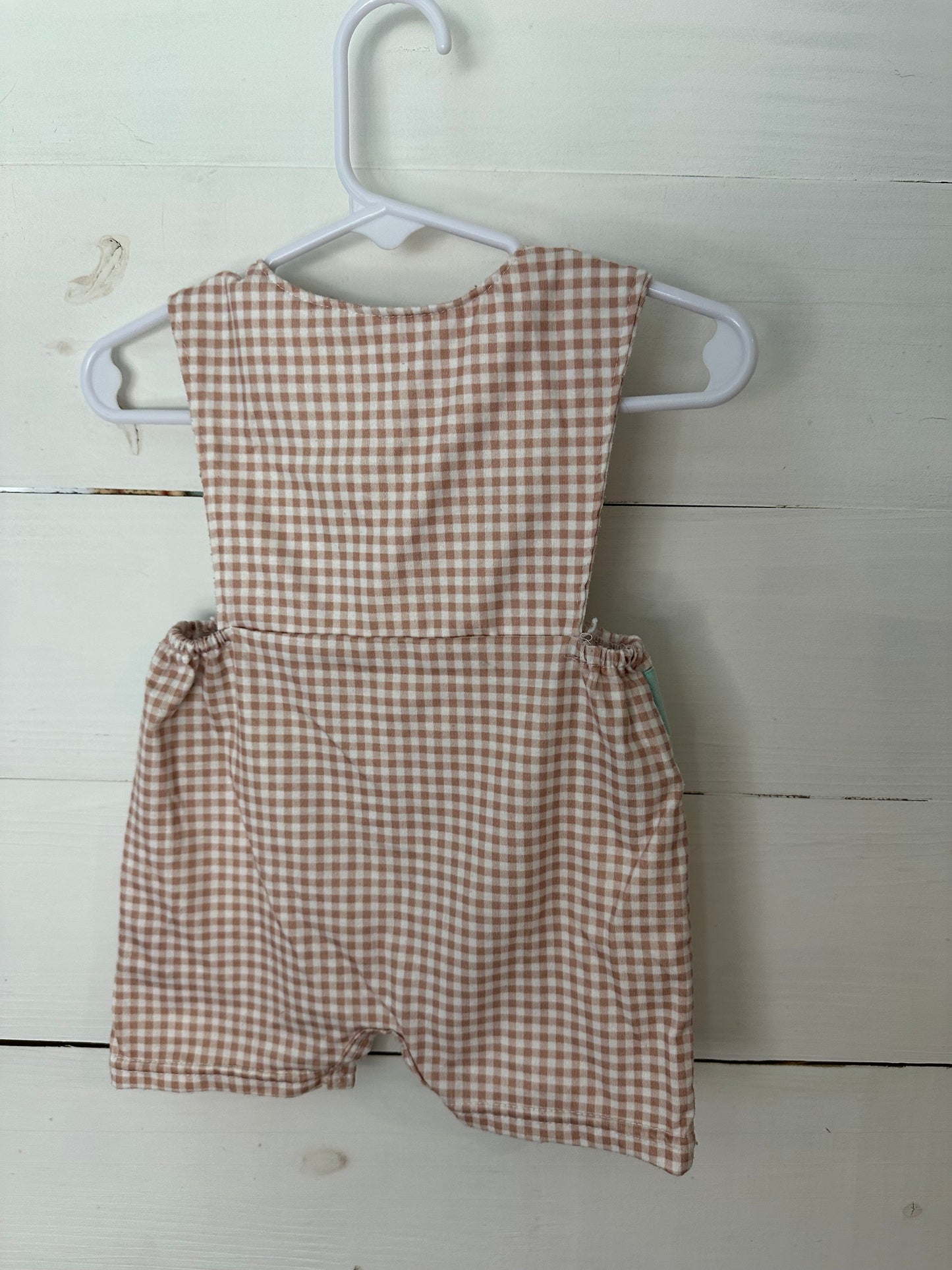 3M - Abby & Evie Gigham Machine Smocked Lab Jon Jon