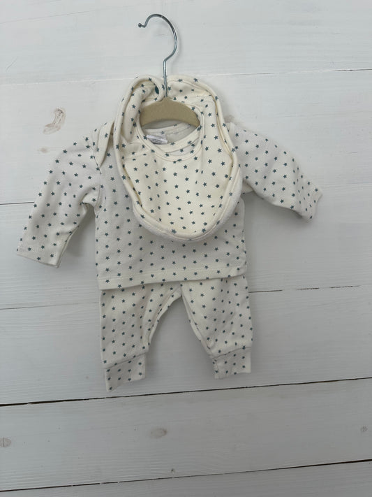Starting Out - Star 2 piece Jammies with bib