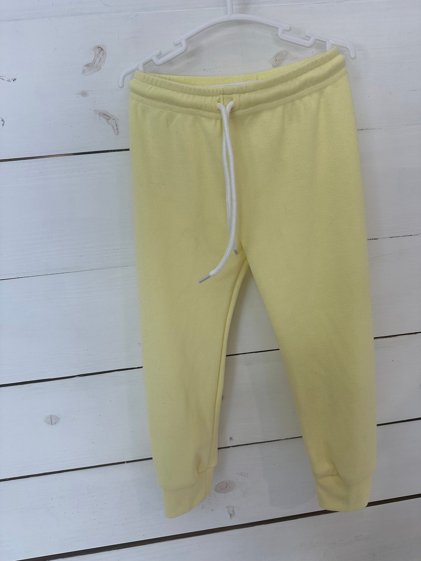 2t - Busy Bee Smocks - Yellow Personalized " F" Knit 2 Piece Set