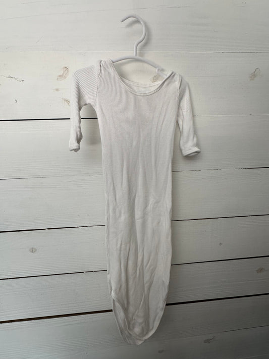 NB - Caden Lane Neutral Gown Duo - Waffle Knit