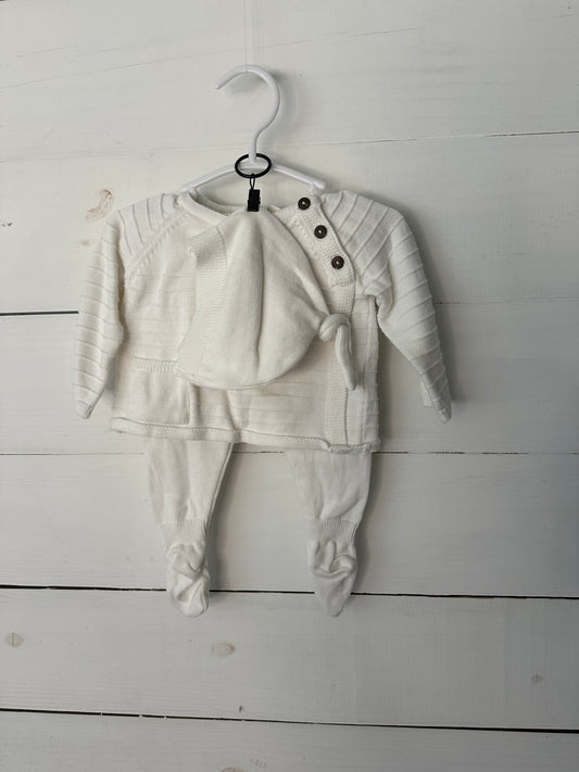 0-3M - Mud Pie White Knit 3 Piece Outfit Set