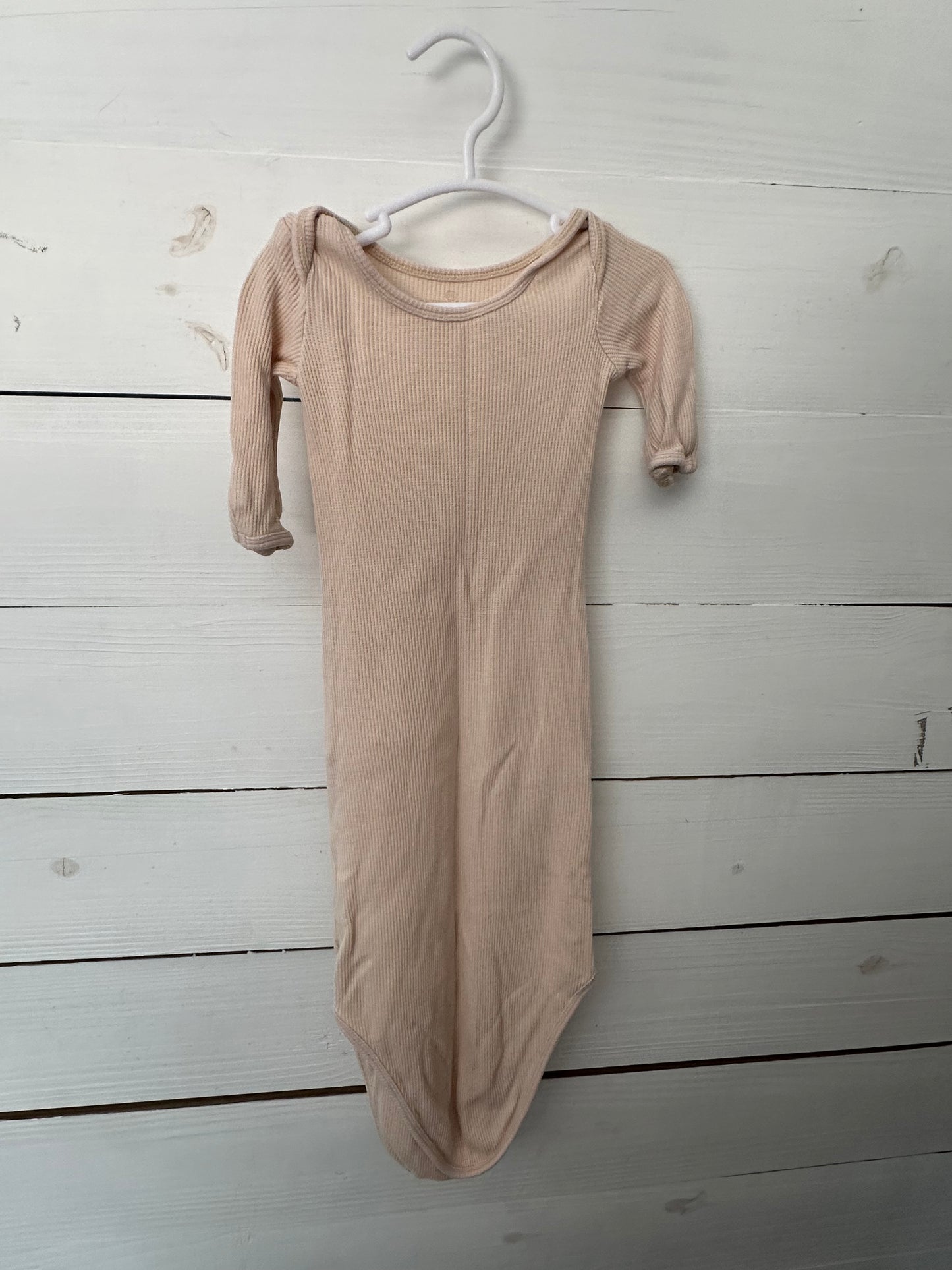 NB - Caden Lane Neutral Gown Duo - Waffle Knit