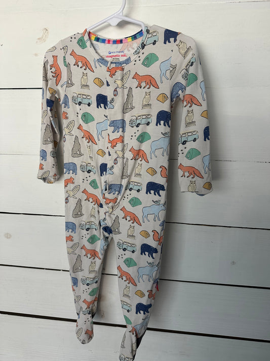 6-9M - Magnetic Me Animal and Van Jammies