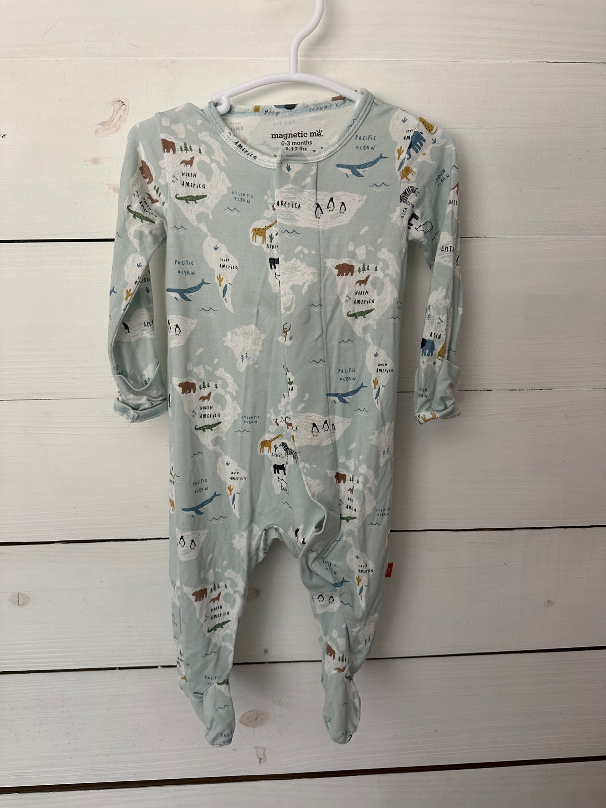 0-3M - Magnetic Me All Around the World Continents and Animal Pajamas