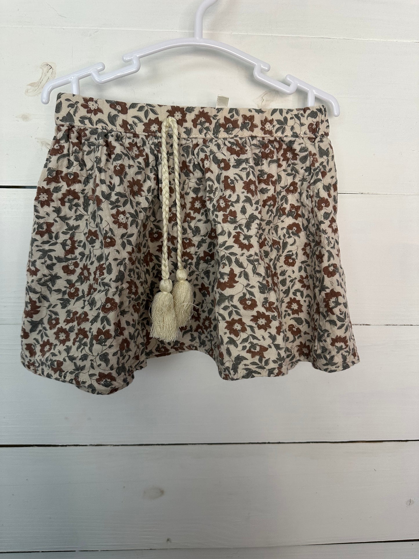 2-3T - Rylee + Cru Girls 2 Piece Skirt and Shirt Outfit - Neutral Florals