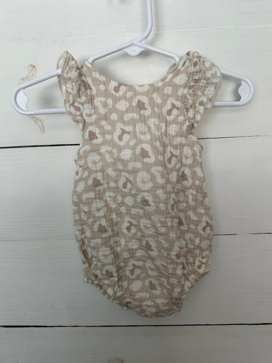 NB- Starting Out Muslin Light Tan Leopard Print Bubble