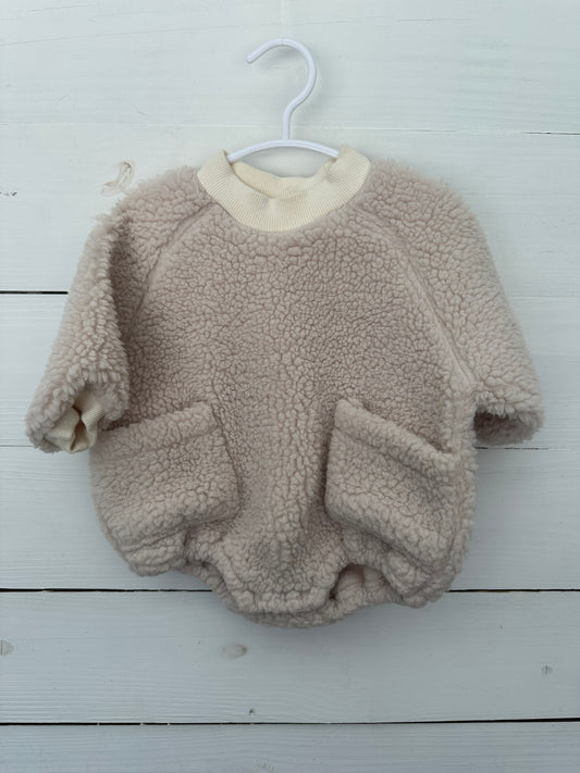 6M - Anggo Baby - Sherpa Onesie