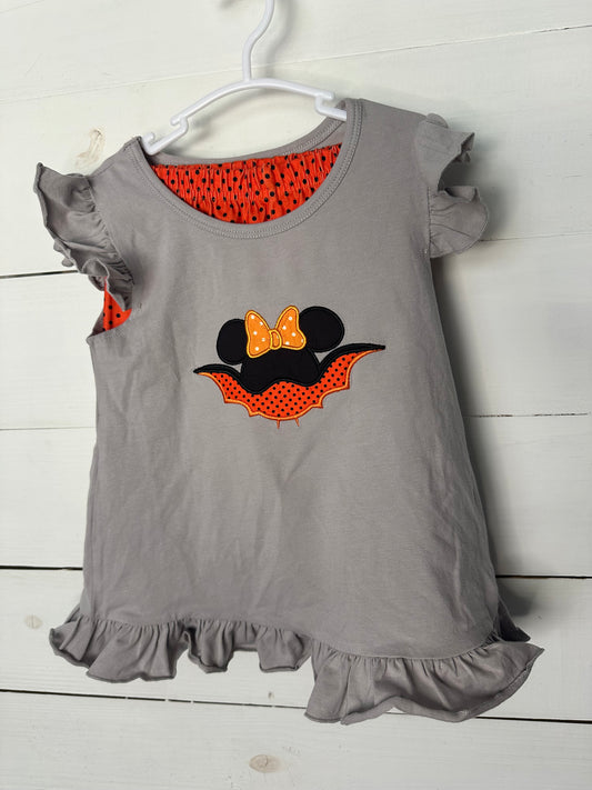 5-6T - MK Clothing Designs  Minie Mouse Bat Shirt and Matching Short Set