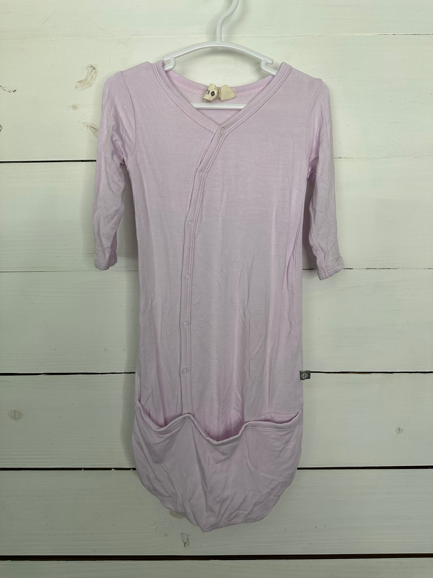 3-6M - Kyte Pale Lavender Button Up Gown