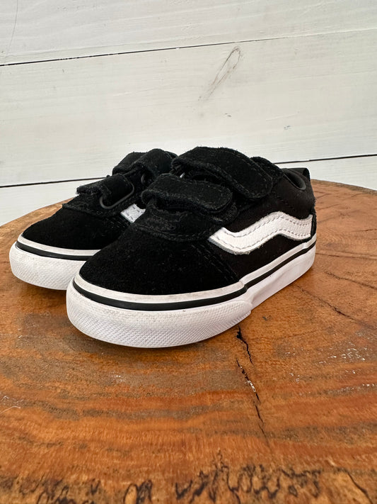 4 - Vans Black - Velcro