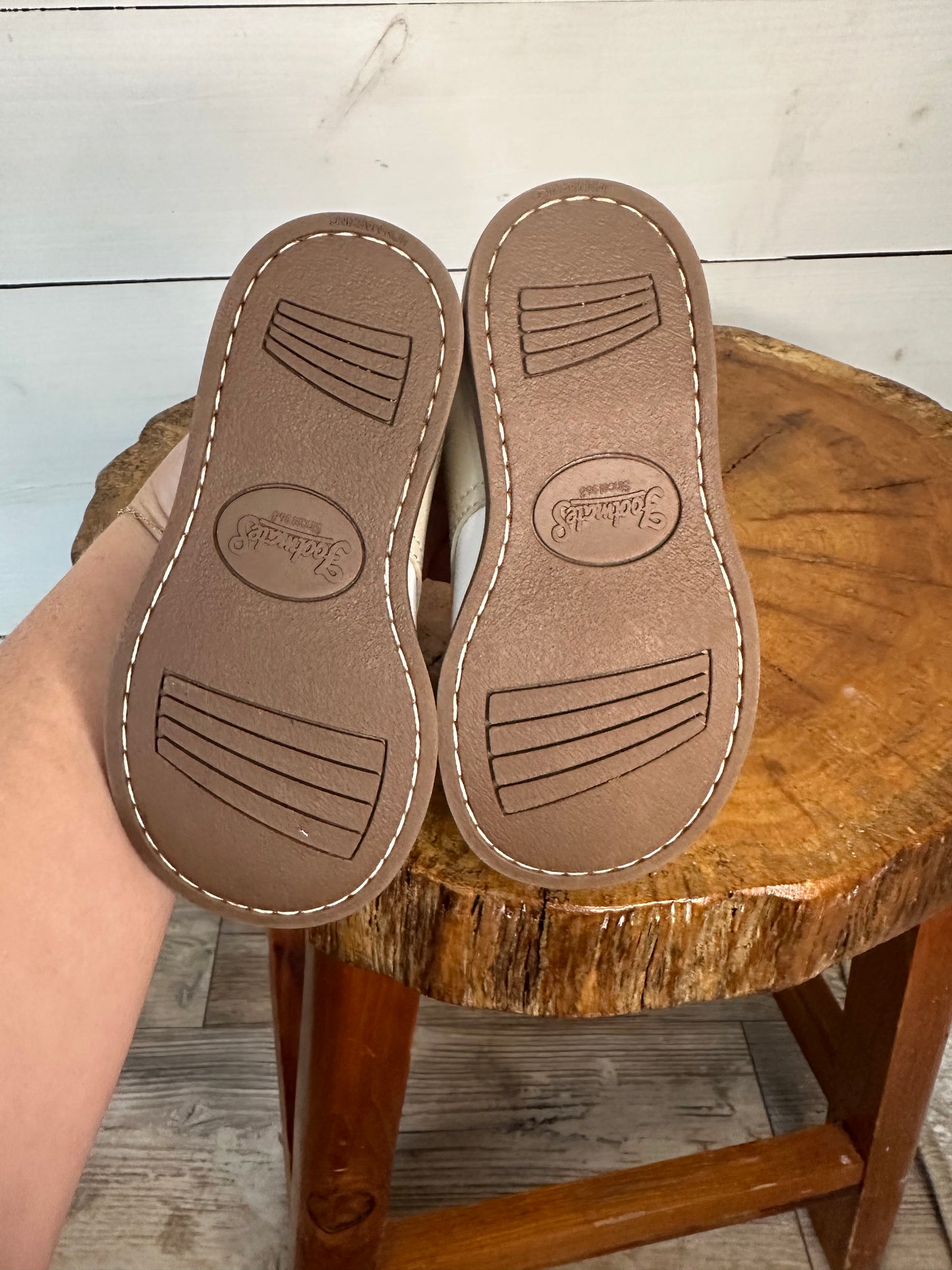 6 - Footmate Saddle Shoes - Taupe and White