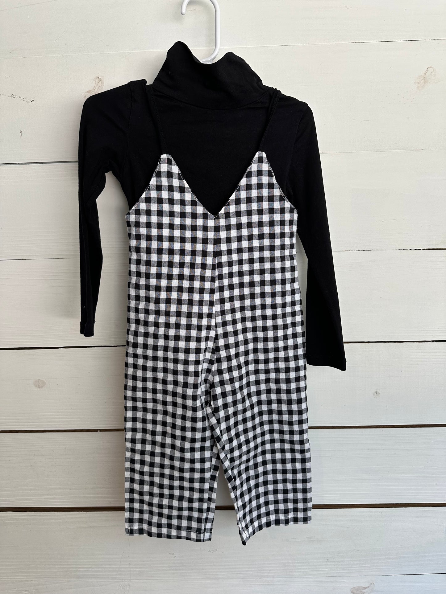 2-4Y - H&M Black and White Gingham Jumpsuit with Turtle Neck