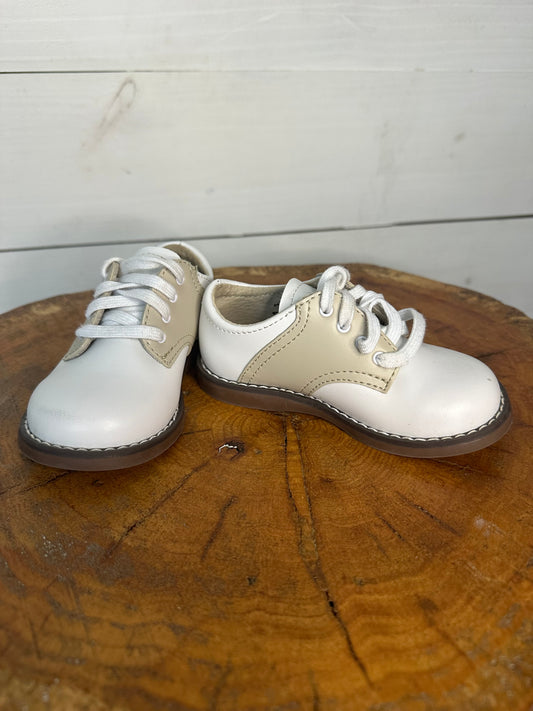 6 - Footmate Saddle Shoes - Taupe and White