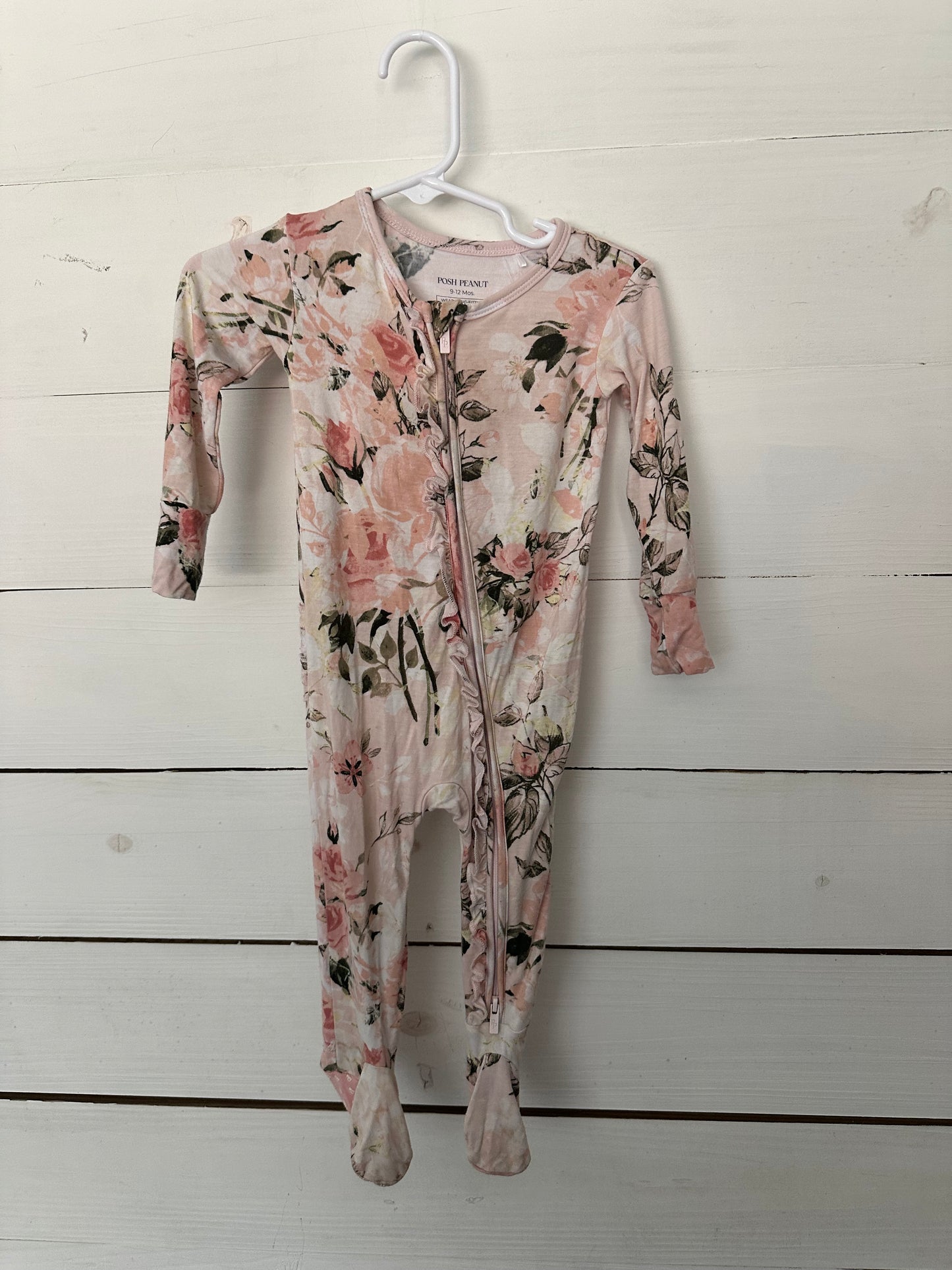 9-12m Posh Peanut floral jammies with floral print - double zip and grippies