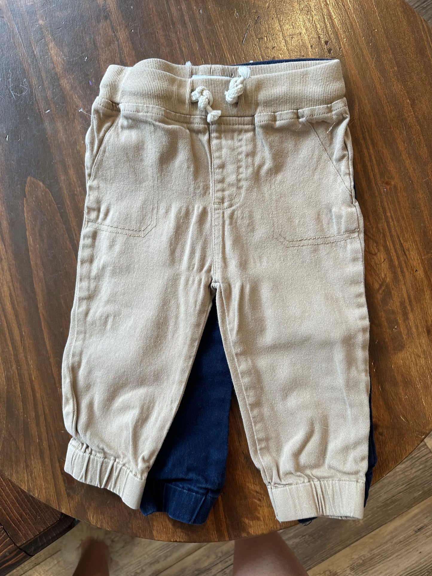 Crown and Ivy 2 Pack of Chino's - Khaki & Navy