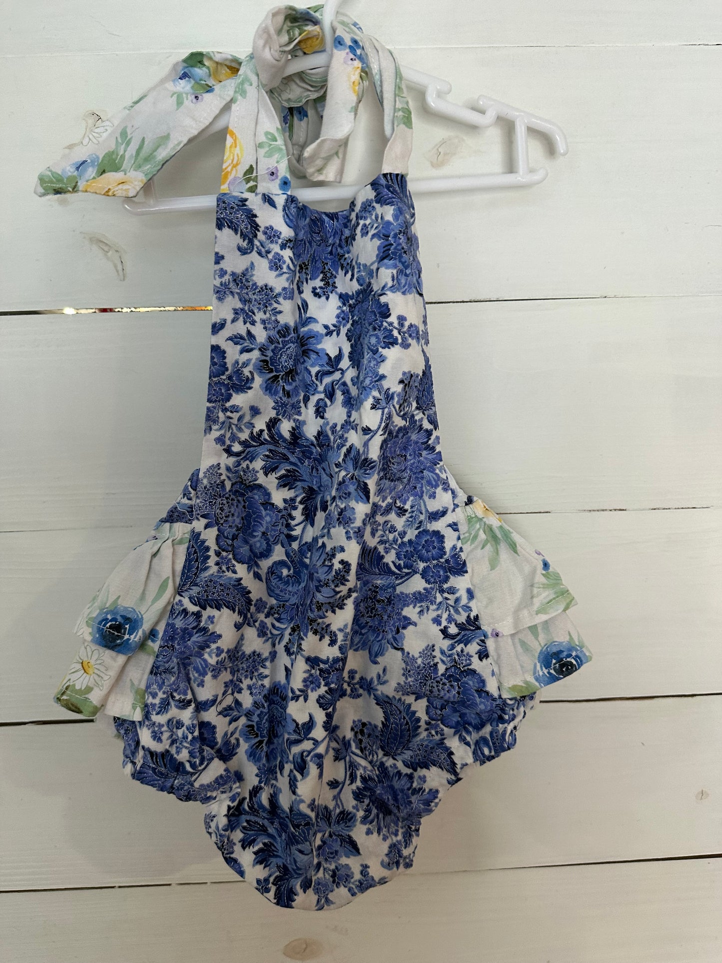 Tyler Lane - 3/6 M Blue Floral Sunsuit