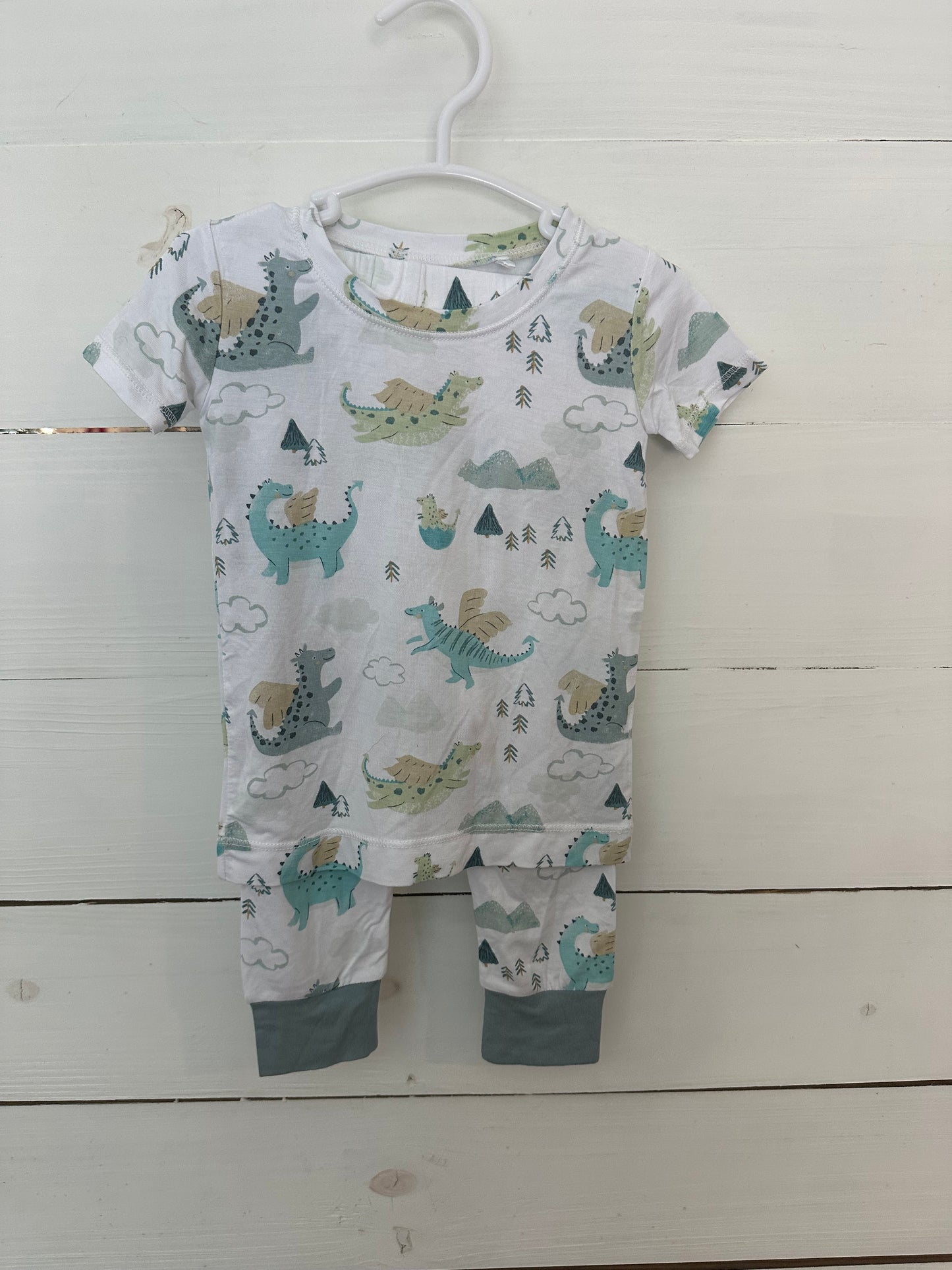 18-24M - NWOT Angel Dear Playful Dragon 2 Piece Jammie Set